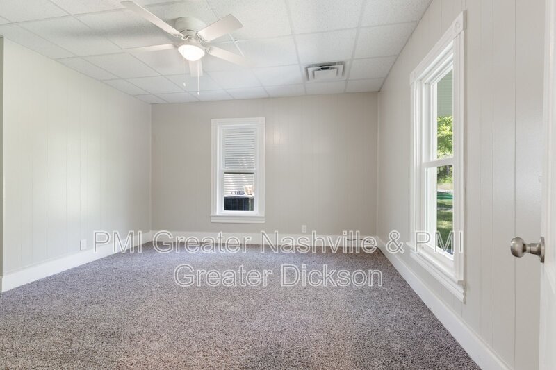 3 Bedroom, 2 Bathroom House Near Downtown Dickson! property image