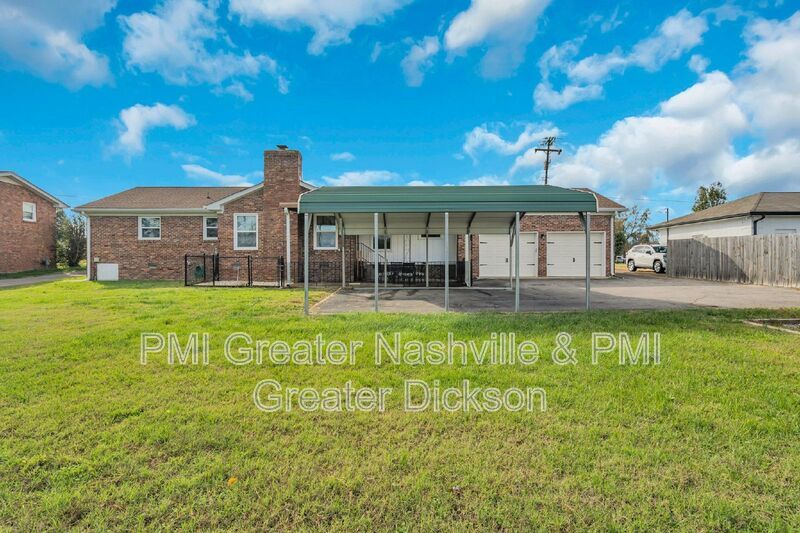 Stunning 3-Bedroom, 2-Bath Ranch-Style Home! property image