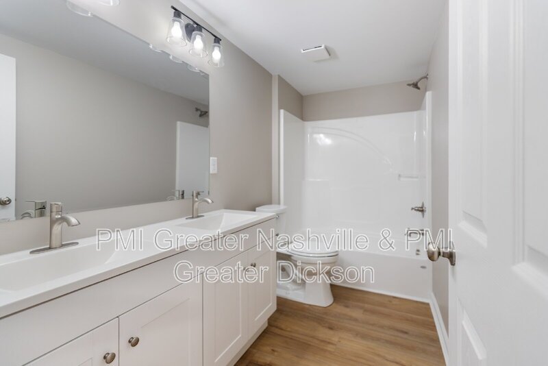 Downtown Dickson, 2 Bedrooms/ 1 Bathroom! property image