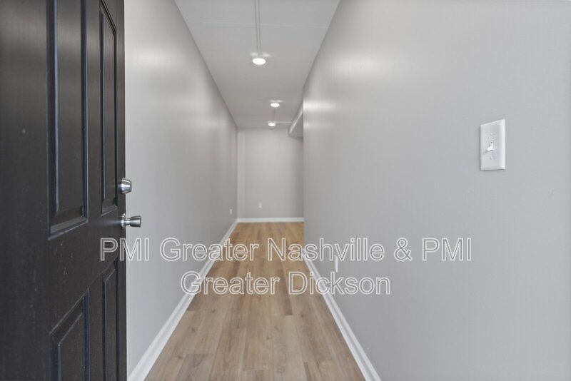 Downtown Dickson, 2 Bedrooms/ 1 Bathroom! property image