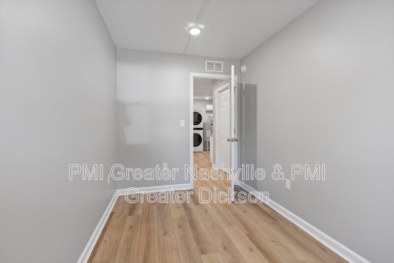 Downtown Dickson, 2 Bedrooms/ 1 Bathroom! property image
