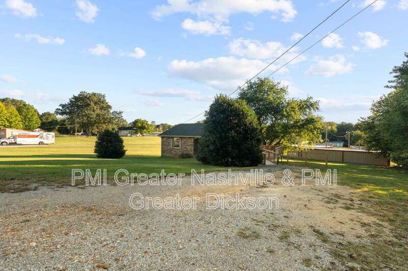 Charming 3-Bedroom Home in Peaceful Lyles, TN property image