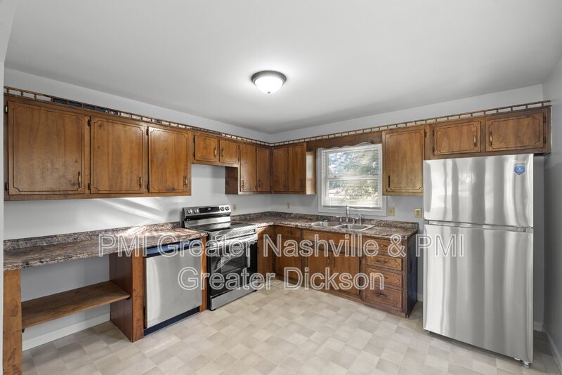 Charming 3-Bedroom Home in Peaceful Lyles, TN property image