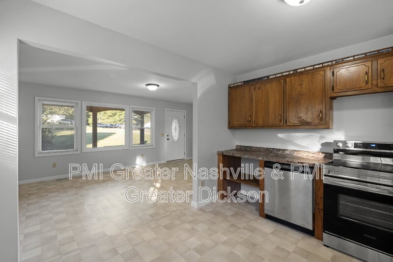 Charming 3-Bedroom Home in Peaceful Lyles, TN property image