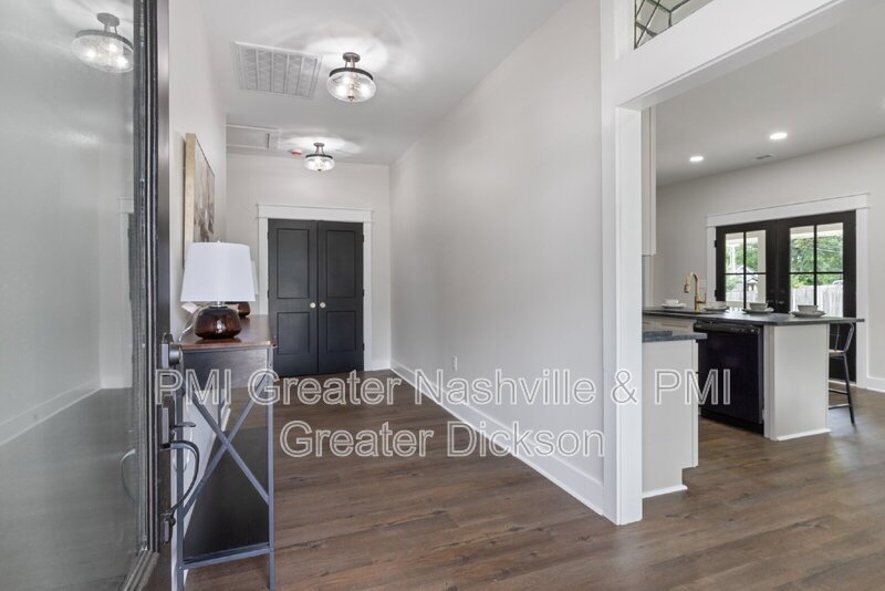 Charming 3-Bedroom Home with 2 Full Baths in the Heart of Dickson! property image