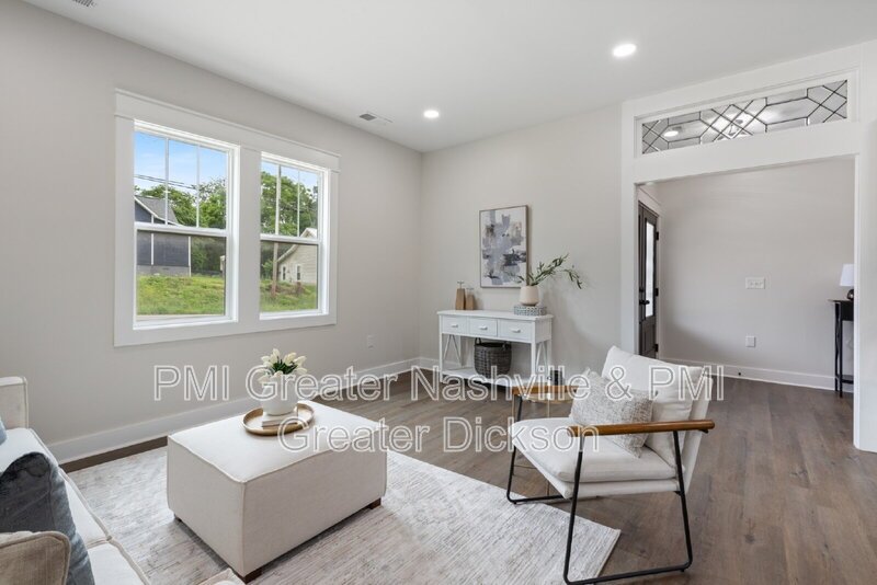 Charming 3-Bedroom Home with 2 Full Baths in the Heart of Dickson! property image