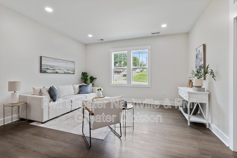 Charming 3-Bedroom Home with 2 Full Baths in the Heart of Dickson! property image