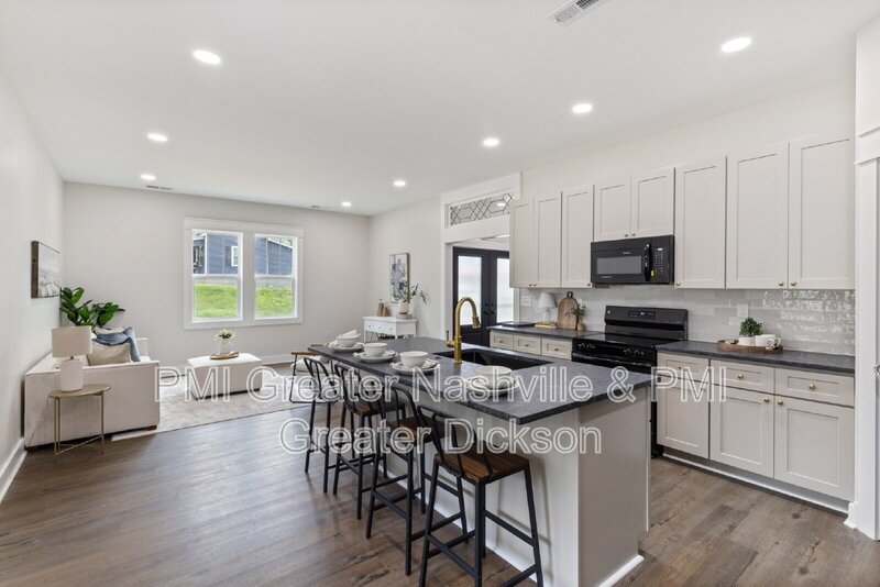 Charming 3-Bedroom Home with 2 Full Baths in the Heart of Dickson! property image