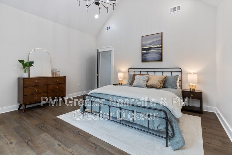 Charming 3-Bedroom Home with 2 Full Baths in the Heart of Dickson! property image