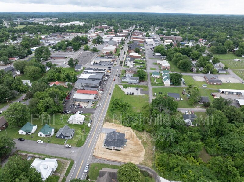 Charming 3-Bedroom Home with 2 Full Baths in the Heart of Dickson! property image