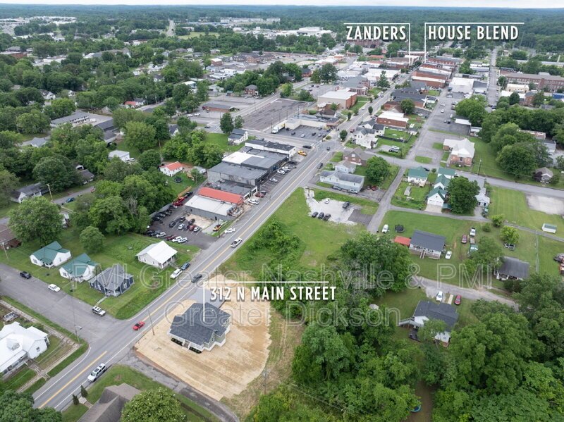 Charming 3-Bedroom Home with 2 Full Baths in the Heart of Dickson! property image