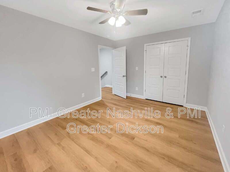 2 Bedroom 1.5 Bathroom Townhome in Dickson! property image