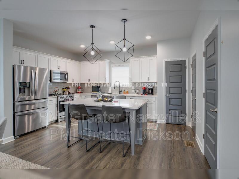 Spacious 4-Bedroom, Three-Story Home for Rent in the Heart of Bellevue property image