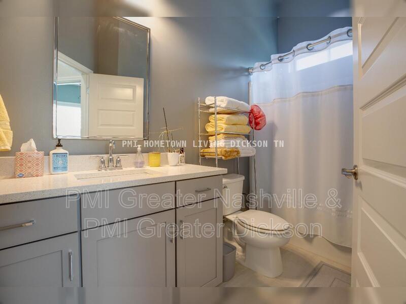 Spacious 4-Bedroom, Three-Story Home for Rent in the Heart of Bellevue property image