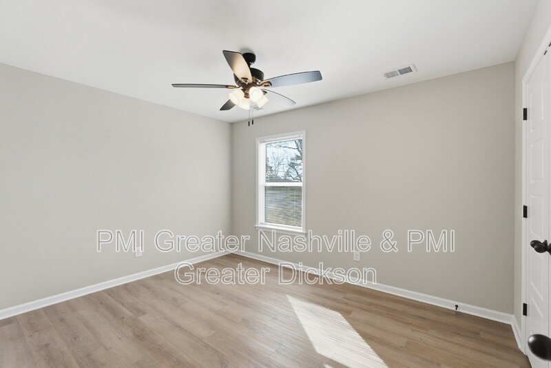 2 Bedroom 1.5 Bathroom Townhome in Dickson! property image