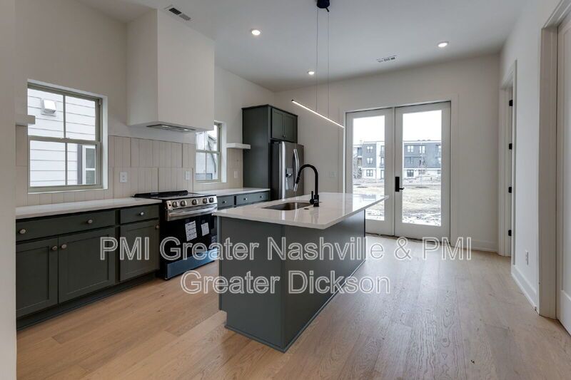 Adorable Single Family Rental Home Charlotte Park/ The Nations property image