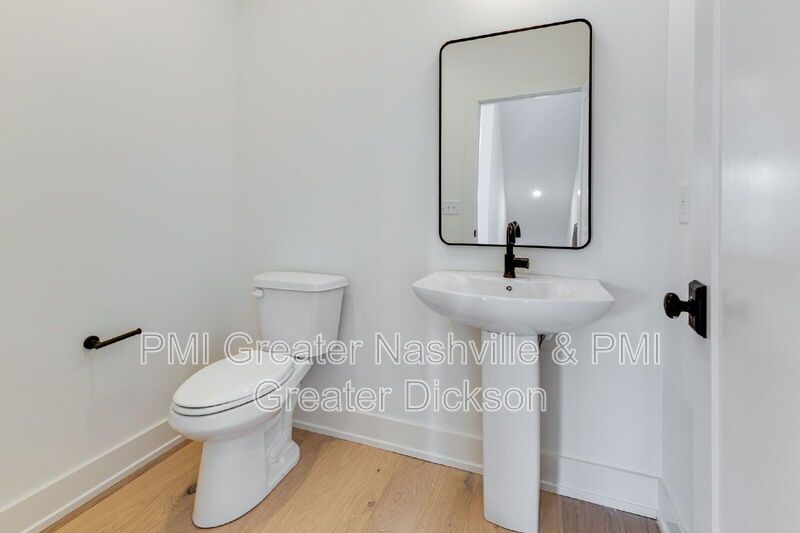 Adorable Single-Family Rental home Charlotte Park/ The Nations property image