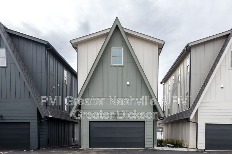 Adorable Single-Family Rental home Charlotte Park/ The Nations property image