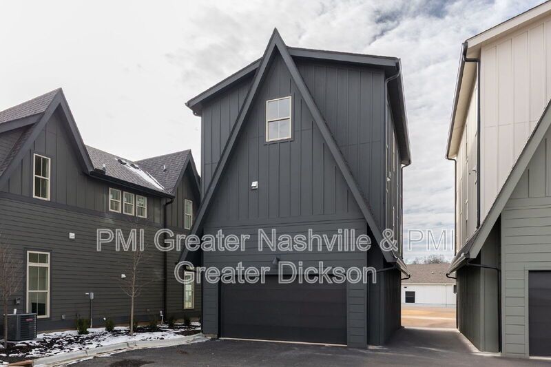 Adorable Single-Family Rental Home Charlotte Park/ The Nations property image